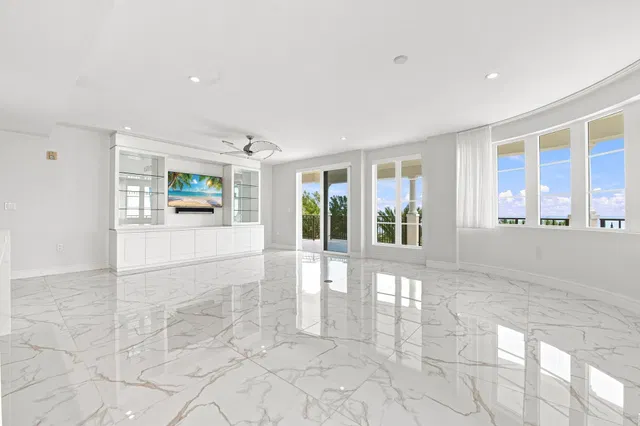Dolce Vita Singer Island Unit 502 photo 19