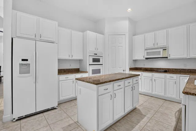 Residence photo 5