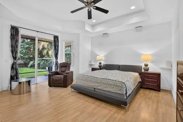 Residence photo 17