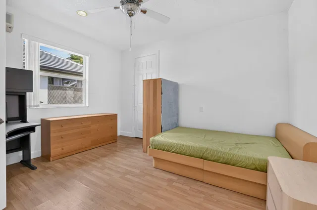 Residence photo 31