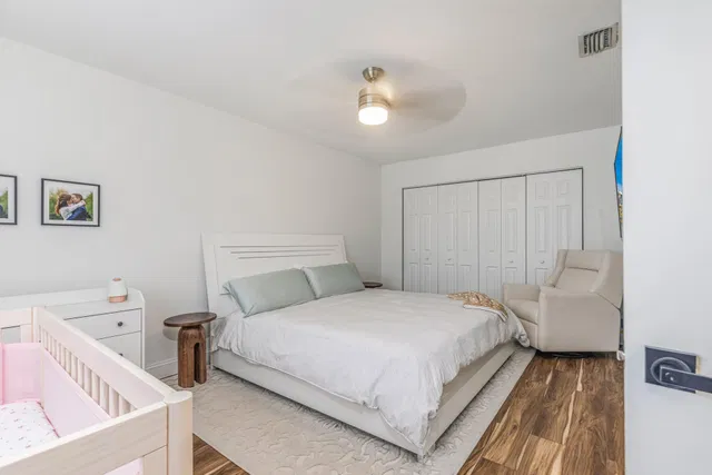  Residence photo 15