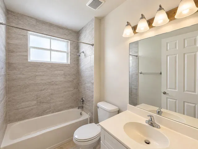 Evergrene Palm Beach Gardens Residence photo 9