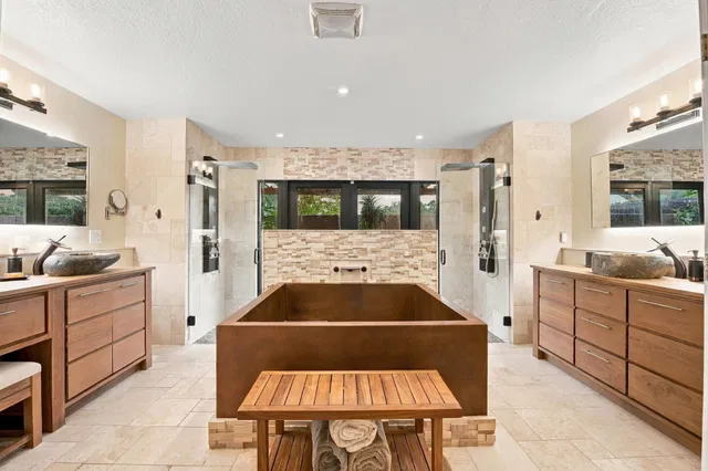  Residence photo 19