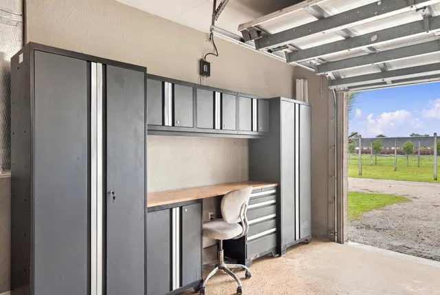  Residence photo 44
