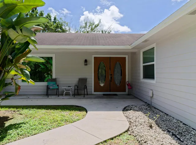  Residence photo 5