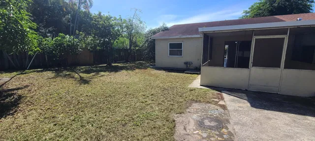 Residence photo 11