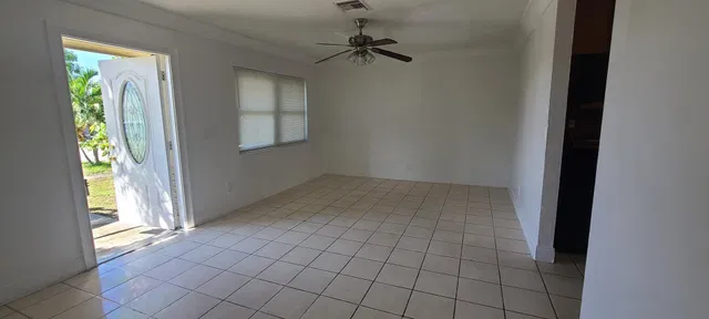 Residence photo 19