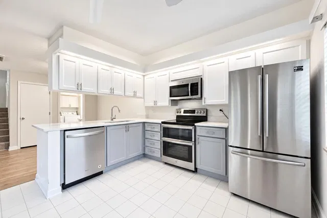 Residence photo 3
