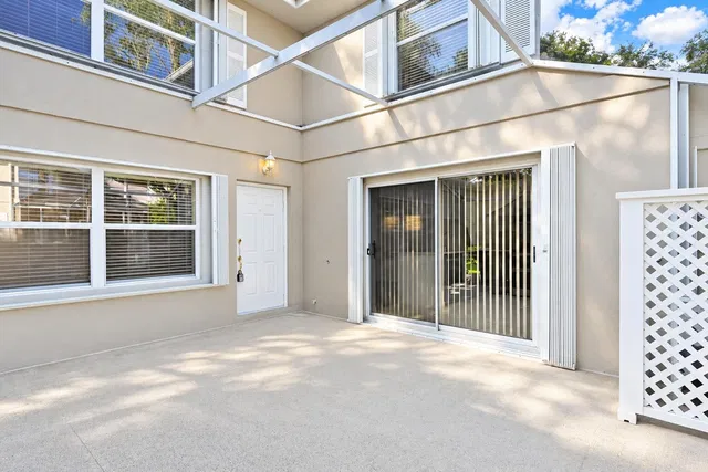 Residence photo 26