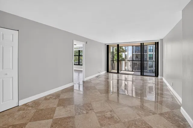 Boca Raton Unit 301 photo 16