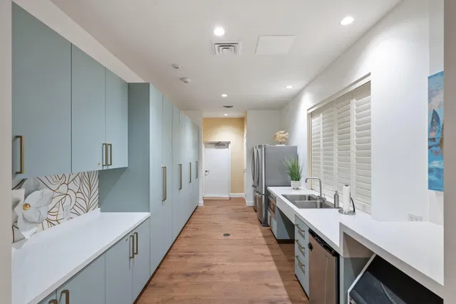 Unit 202 photo 35