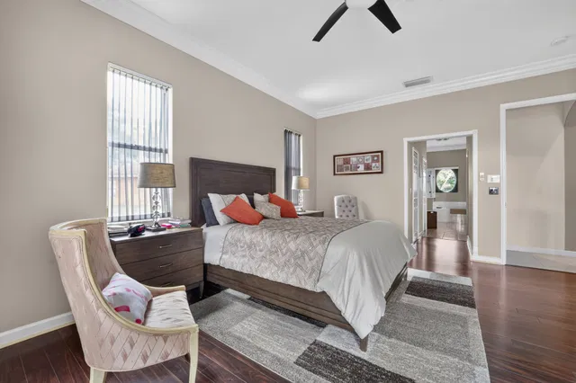 Residence photo 29