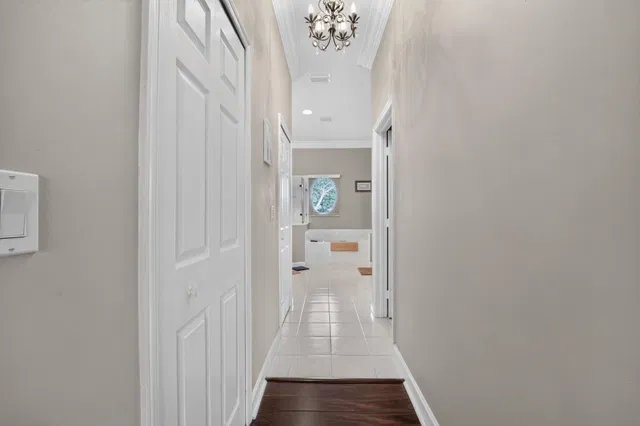 Residence photo 30