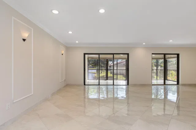 Boca Lago Country Club Homes Unit L photo 5