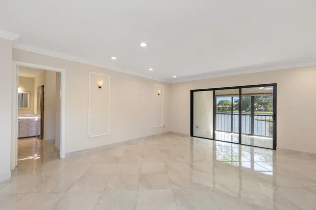Boca Lago Country Club Homes Unit L photo 7