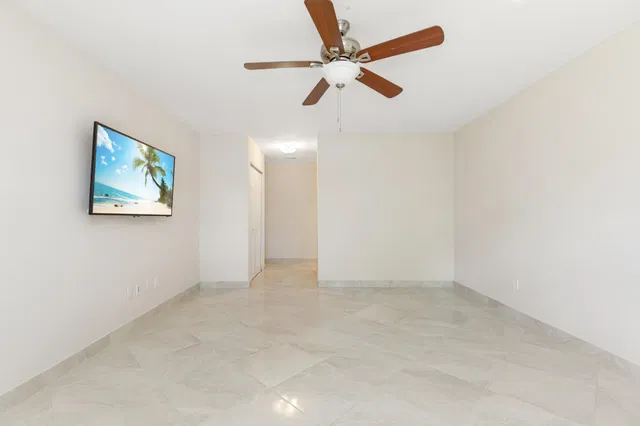 Boca Lago Country Club Homes Unit L photo 27