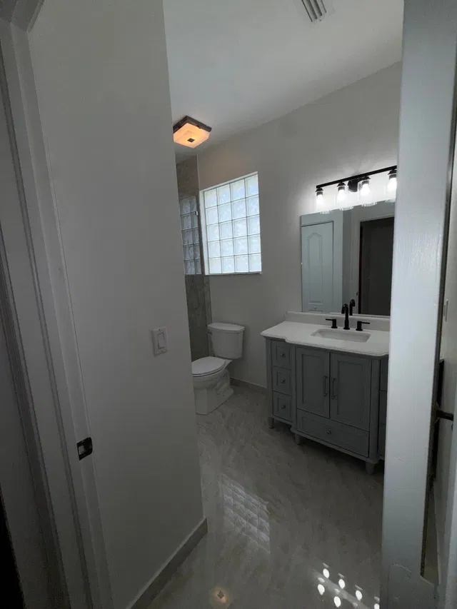 Residence photo 14