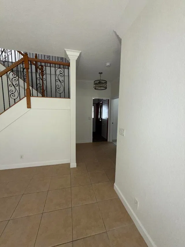 Residence photo 19