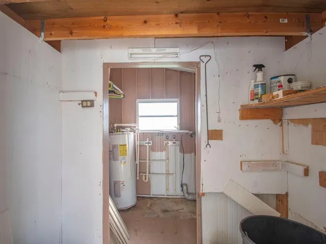  Residence photo 36