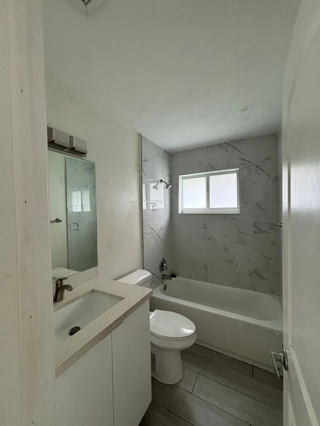  Residence photo 5