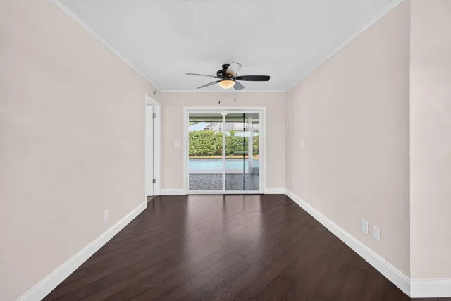 Residence photo 13