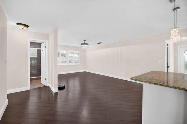 Residence photo 23