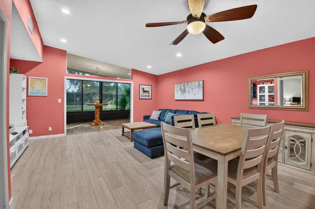 Residence photo 9