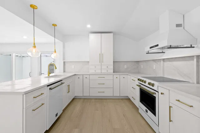 Residence photo 9
