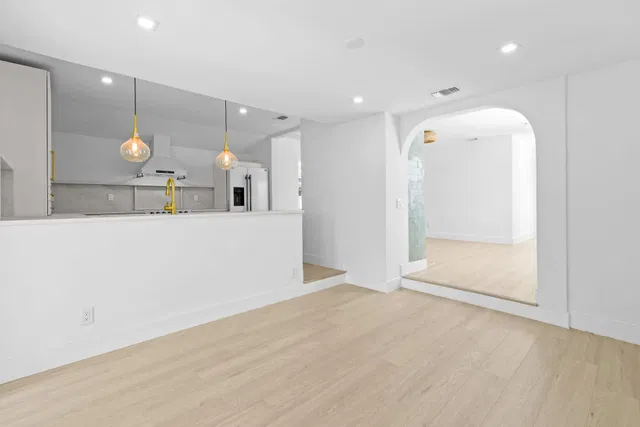 Residence photo 18