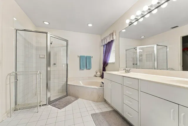 Residence photo 10