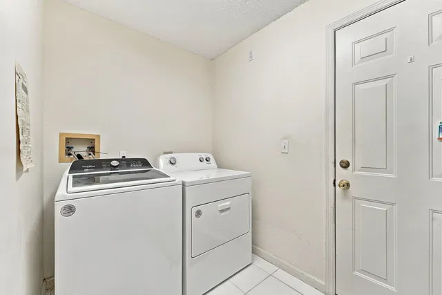 Residence photo 20