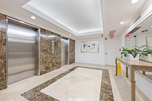 North End Palm Beach Unit 408 photo 12