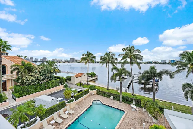 North End Palm Beach Unit 408 photo 17