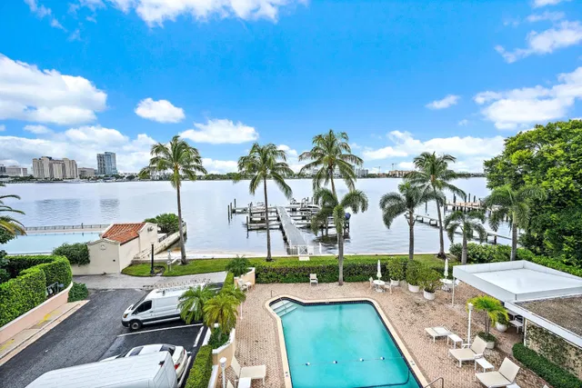 North End Palm Beach Unit 408 photo 18