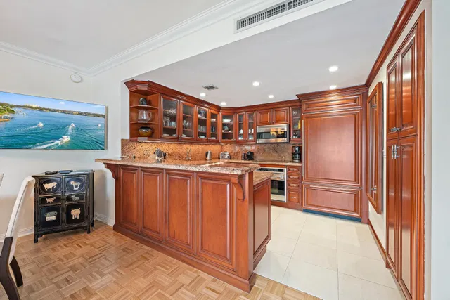 North End Palm Beach Unit 408 photo 23
