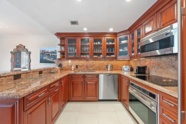North End Palm Beach Unit 408 photo 24