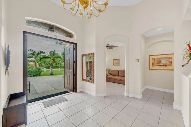 Residence photo 12
