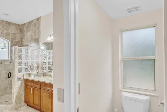 Residence photo 25