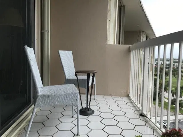 2600 N Flagler Residence photo 2