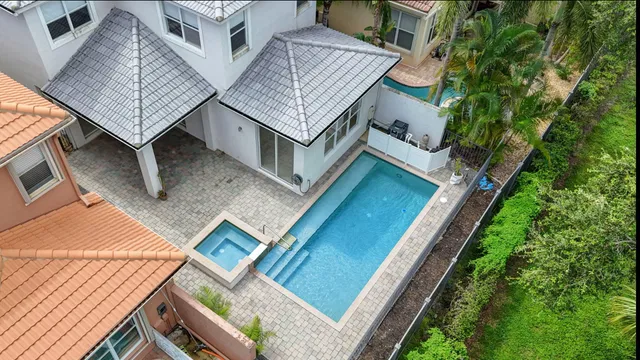 Residence photo 4