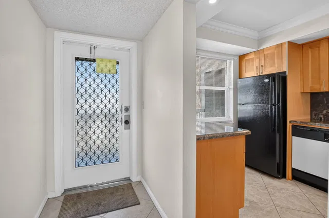 Unit 1438 photo 26