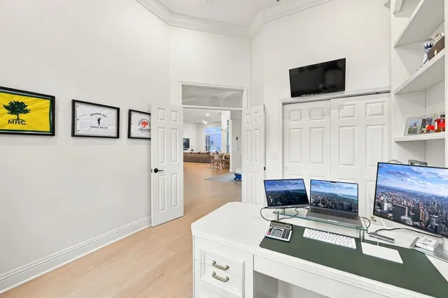 Residence photo 26