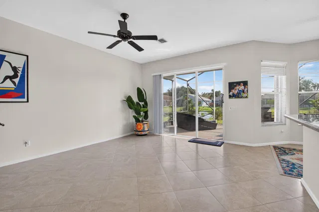 Residence photo 14