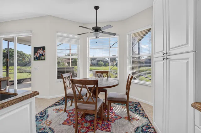 Residence photo 23