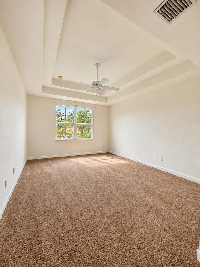Residence photo 14