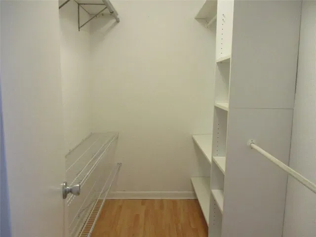 Unit 312 photo 27