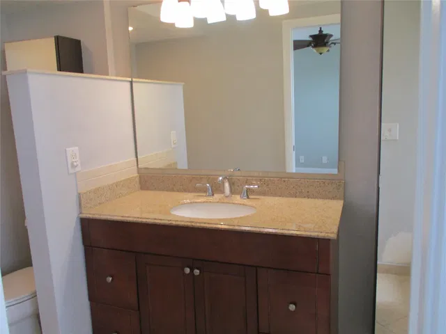 Unit 312 photo 32