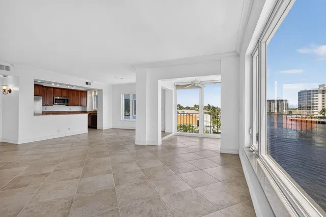 Downtown Delray Beach Unit 4F photo 8