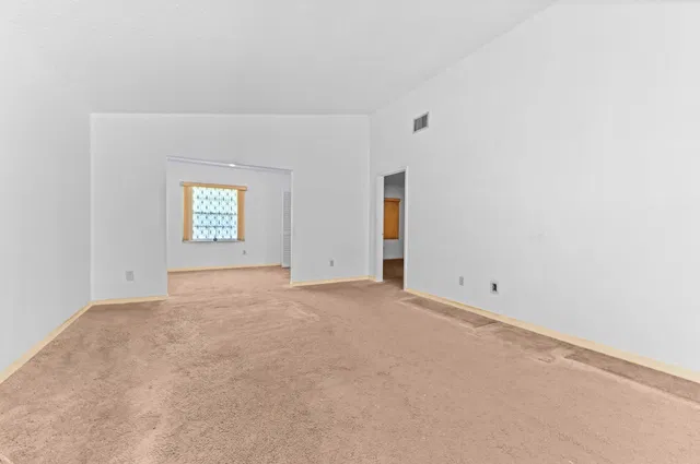 Residence photo 6