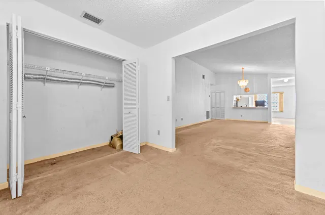 Residence photo 11